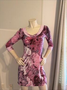 Vertigo Paris Pink Marble-Print Scoop Neck Mini Dress